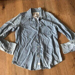 Frank‎ & Eileen Barry 70s Light Wash Denim Button Down Long Sleeve Size S